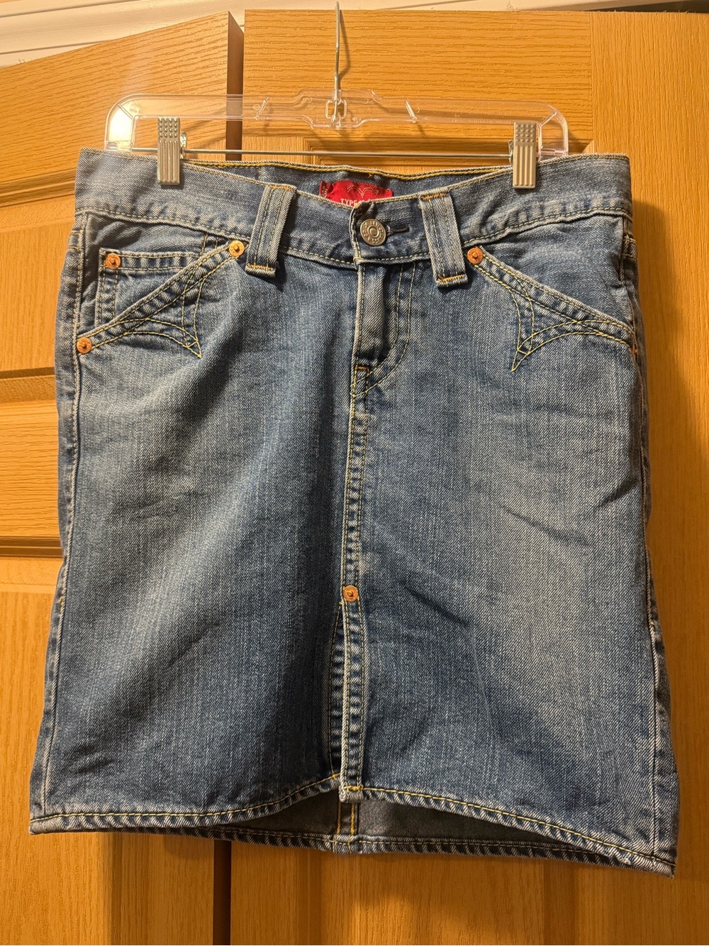 Levi’s Type 1 Jean Skirt Size M
